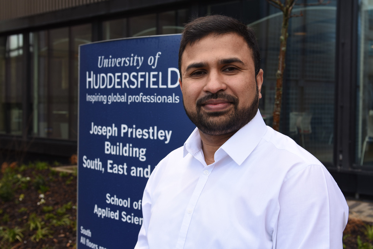 Huddersfield Senior research fellow Dr Muhammad Usman Ghori will be working with Pakistani officials to bring affordable drinking water to the people of South Punjab