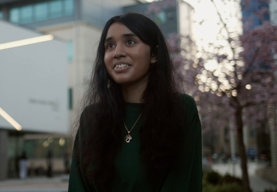 Headshot of University of Huddersfield student, Suraiya.