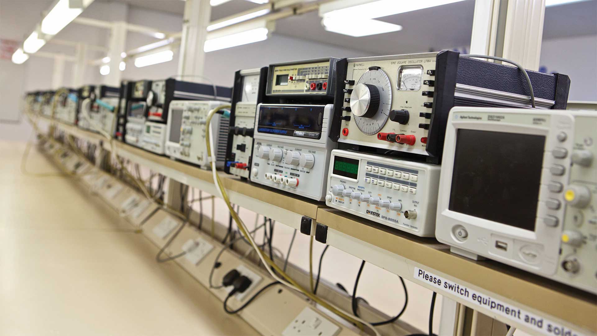 Electrical lab equipment