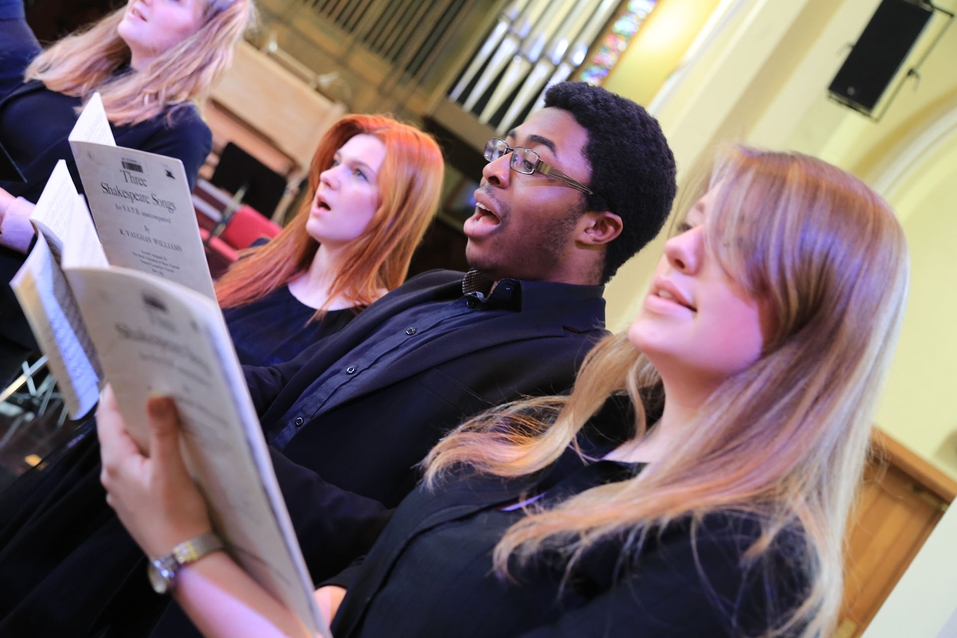 Choir singing in St Paul's