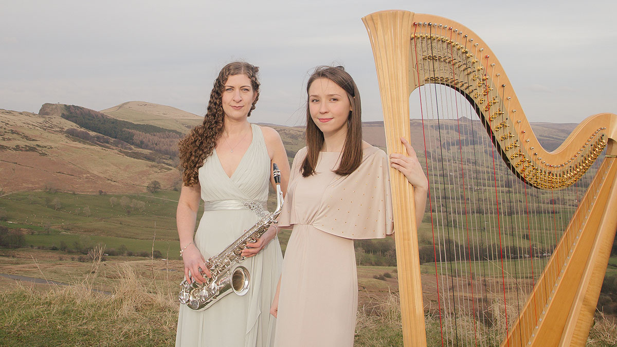 Polaris stood next to harp