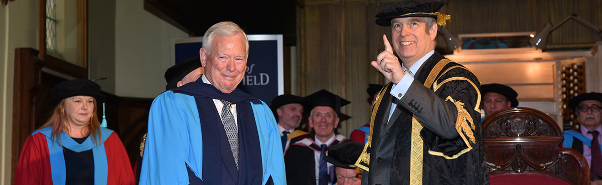 Sir John Parker receives his honorary award