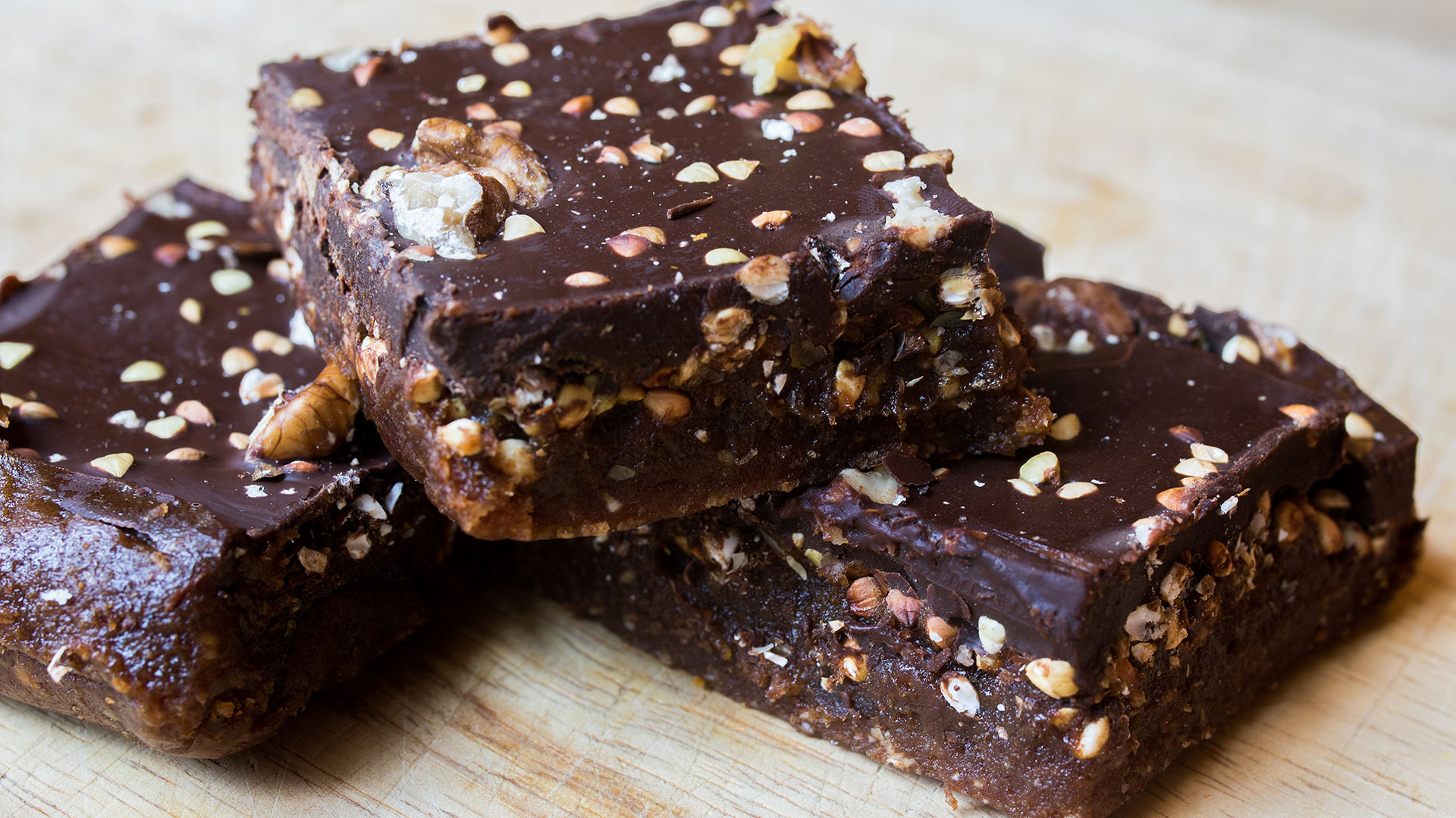 image of salted caramel vegan cake