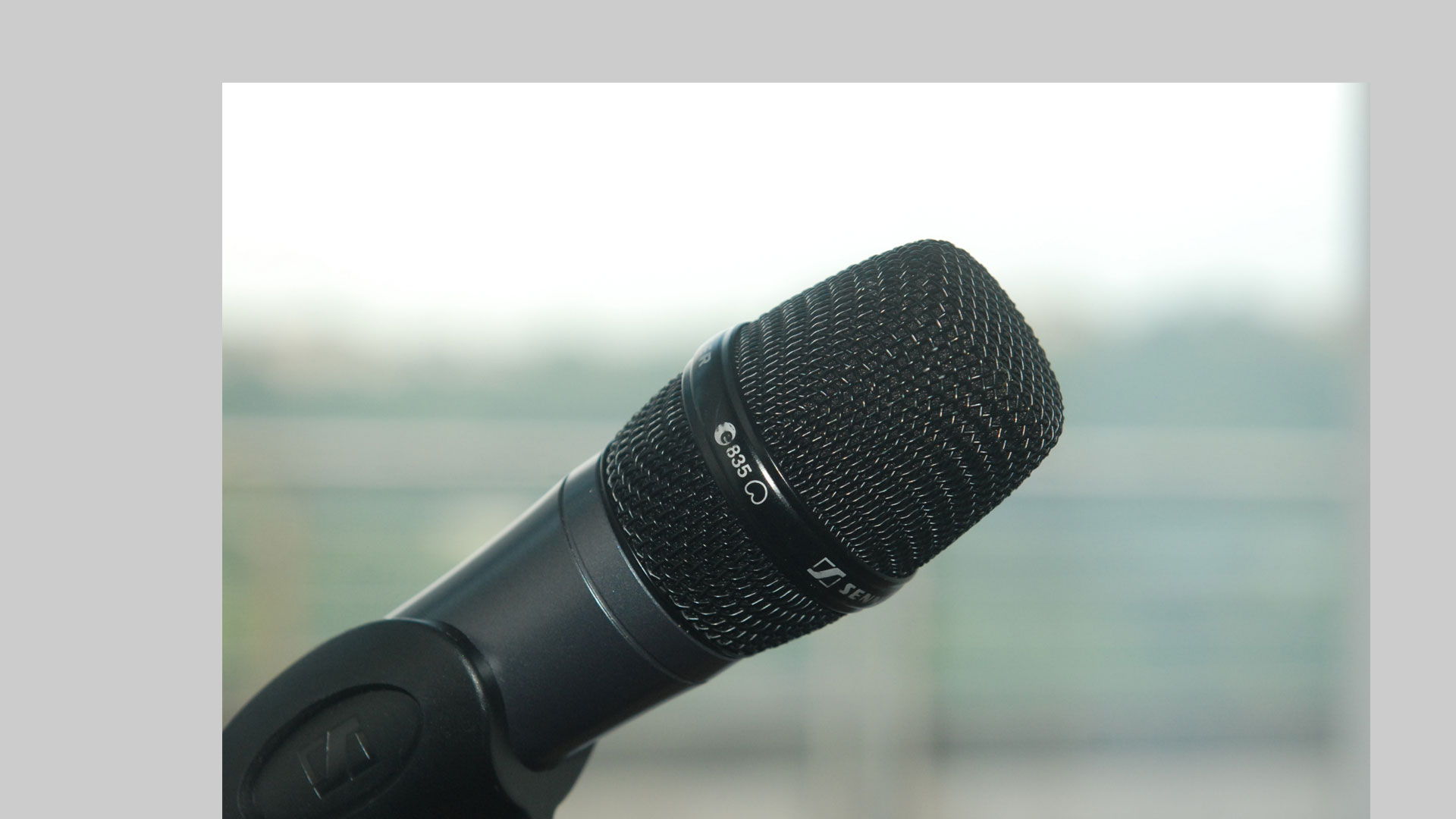 microphone