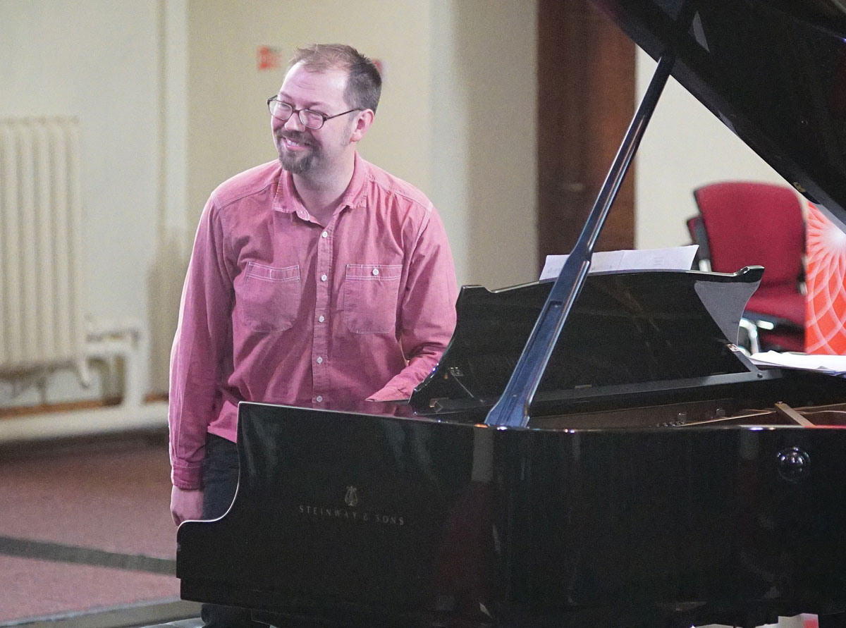 Critical praise for CDs of Morton Feldman’s solo piano works by pianist Philip Thomas