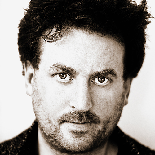 A photo of composer Richard Ayres