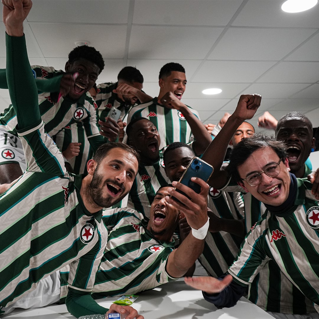 Alumni Phil Delves wins football kit design competition for Red Star F