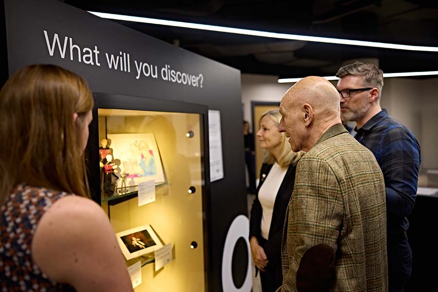 Patrick Stewart visiting Heritage Quay