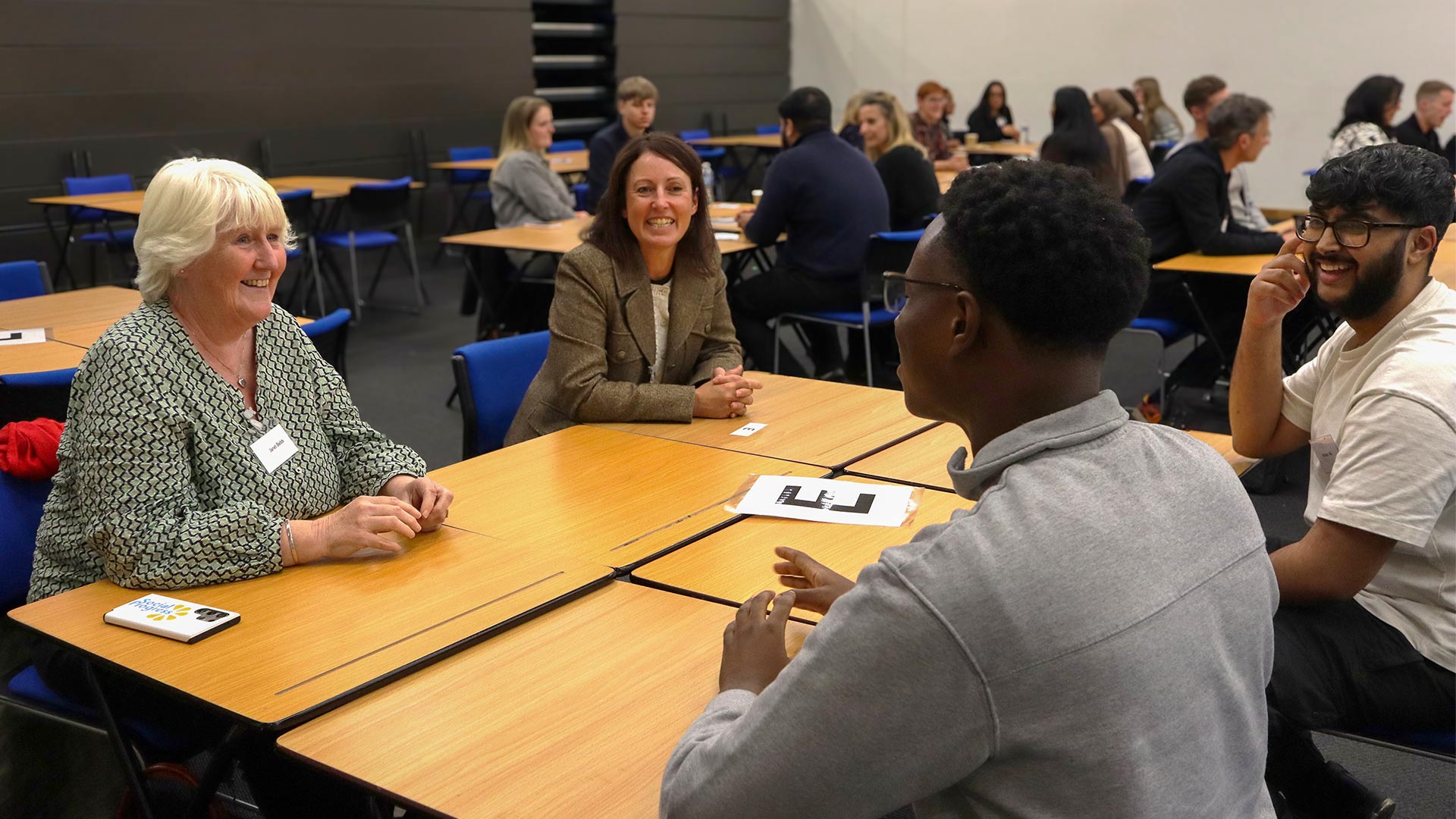 University of Huddersfield’s UK Business School Reintroduces Mentoring Scheme for Final Year Students