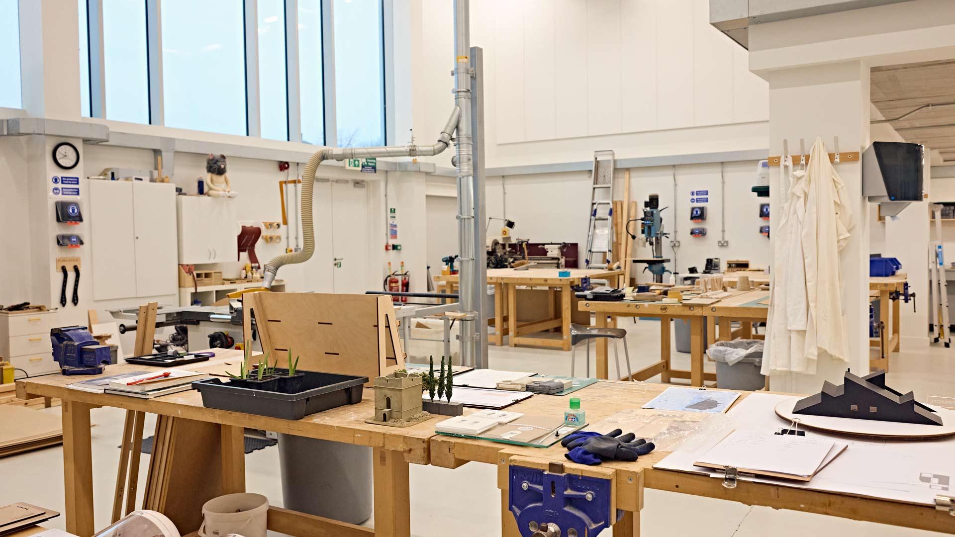 Architecture design and technology facilities area