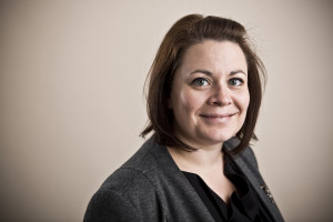 Dr Lindsey Dodd