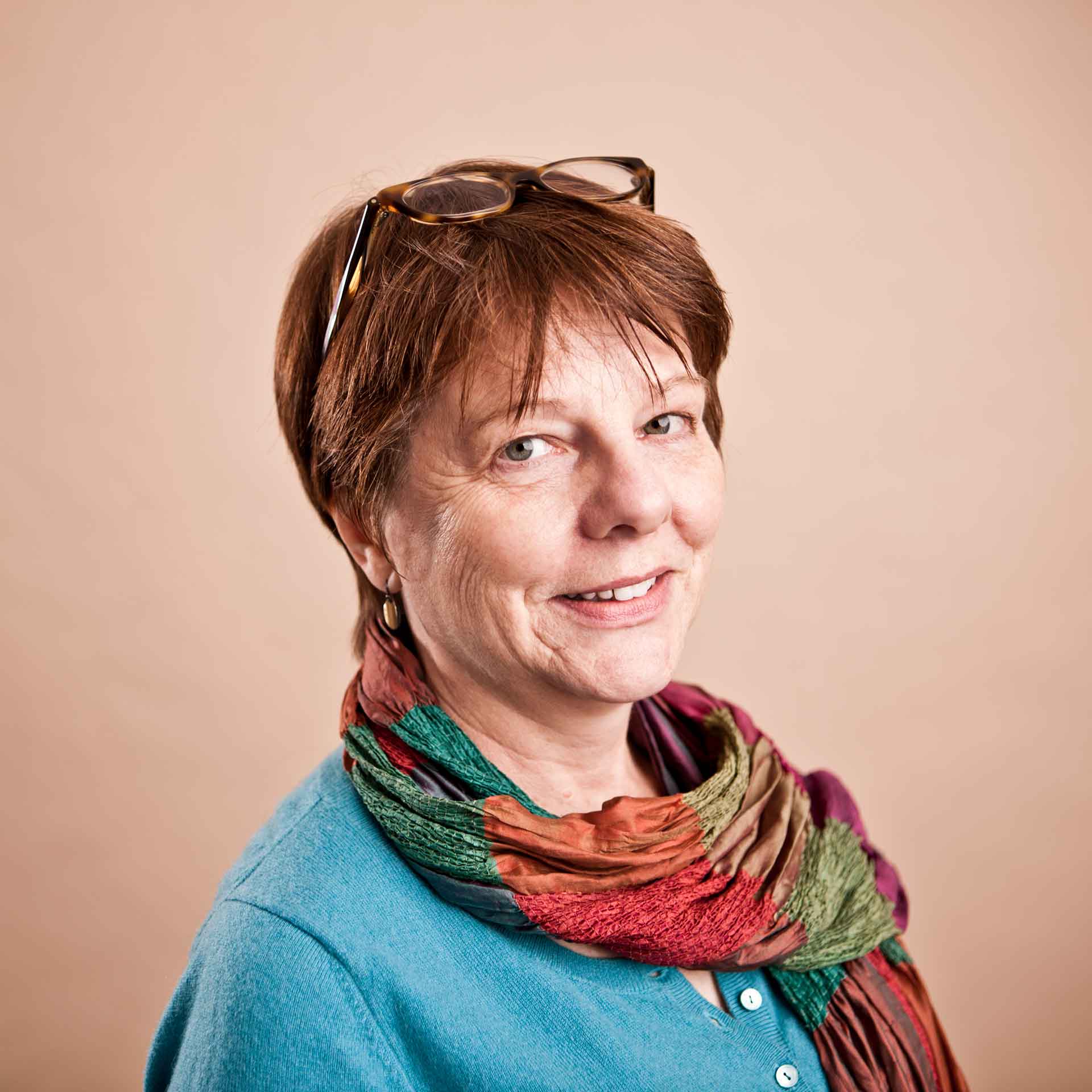 Dr Helen Jones