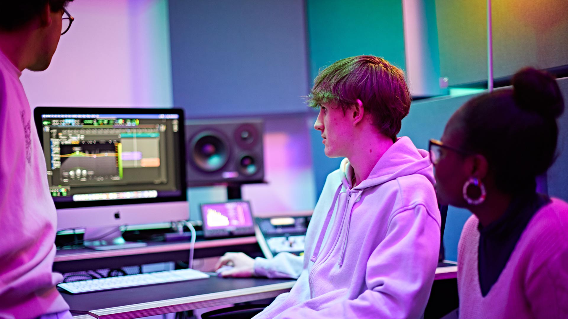 Students using the Music Technology Facilities