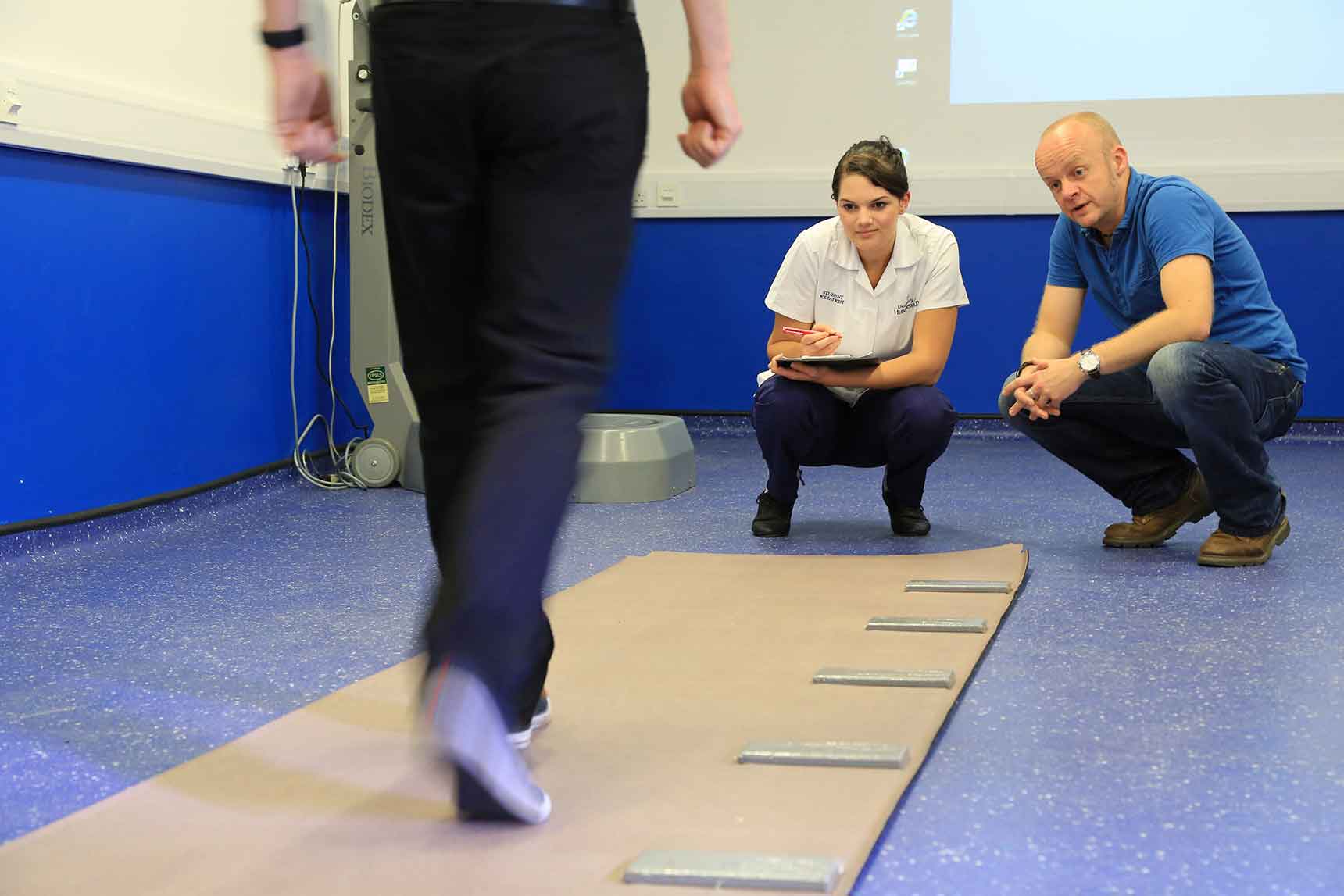 Student podiatrists use a foot pressure measurement system